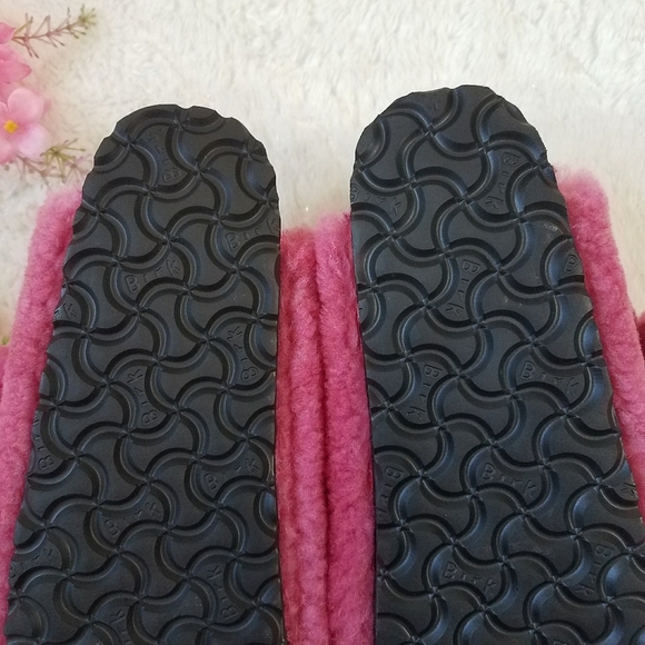 Birkenstock Arizona Big Buckle Shearling in Fuchsia Tulip - Picture 5 of 10